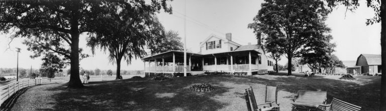 First Clubhouse 1901
